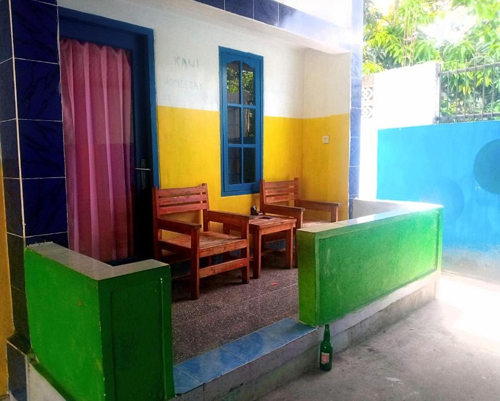 Bulan Homestay Plambi Exterior foto
